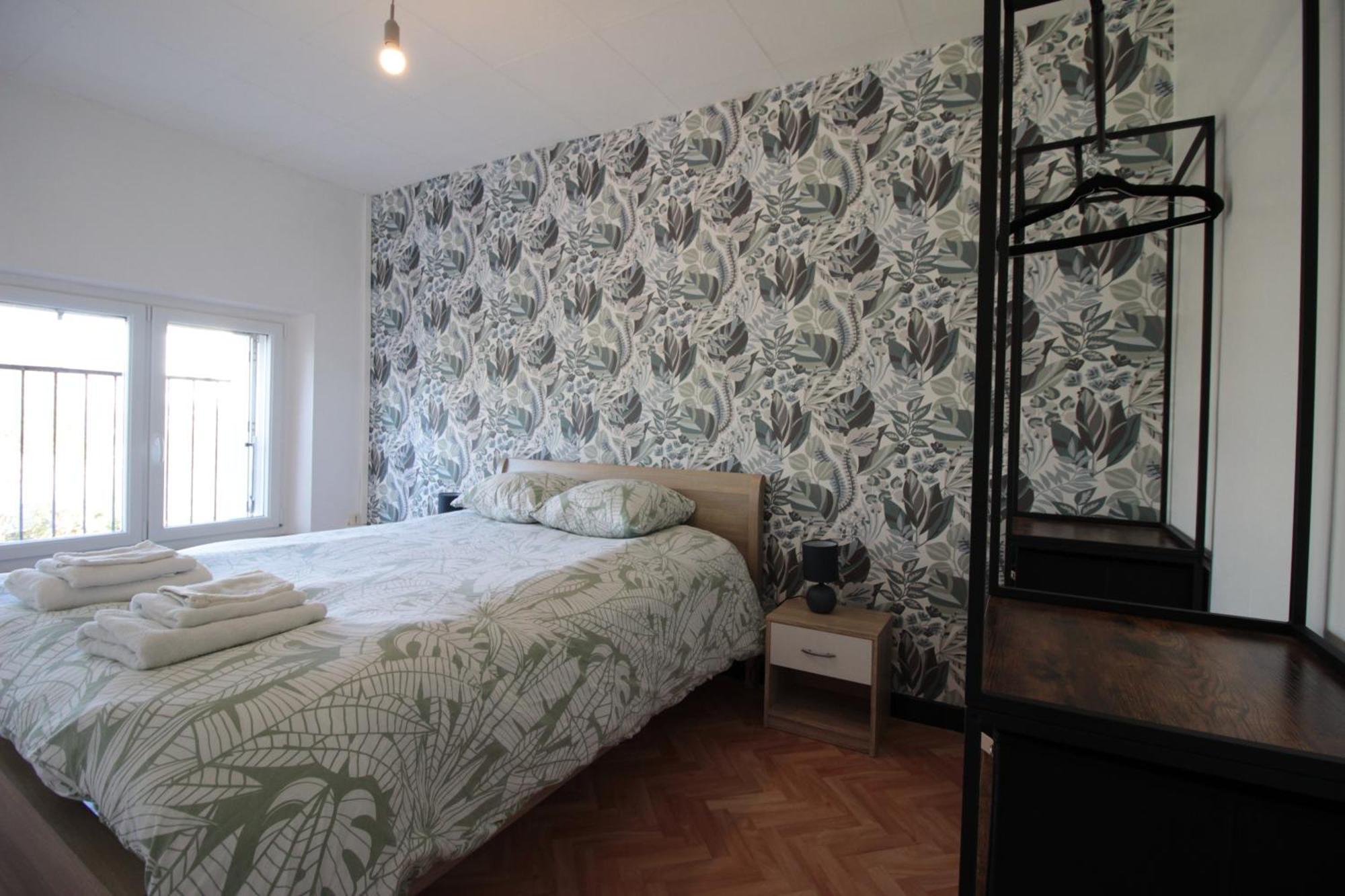 3 Chambres - Tres Grand Jardin Privee - Terrasse Privee - Garage Velo Et Moto - Parking Voiture Privee Dans La Propriete - Gere Par Presta-Zen'Services Thierville-sur-Meuse 외부 사진
